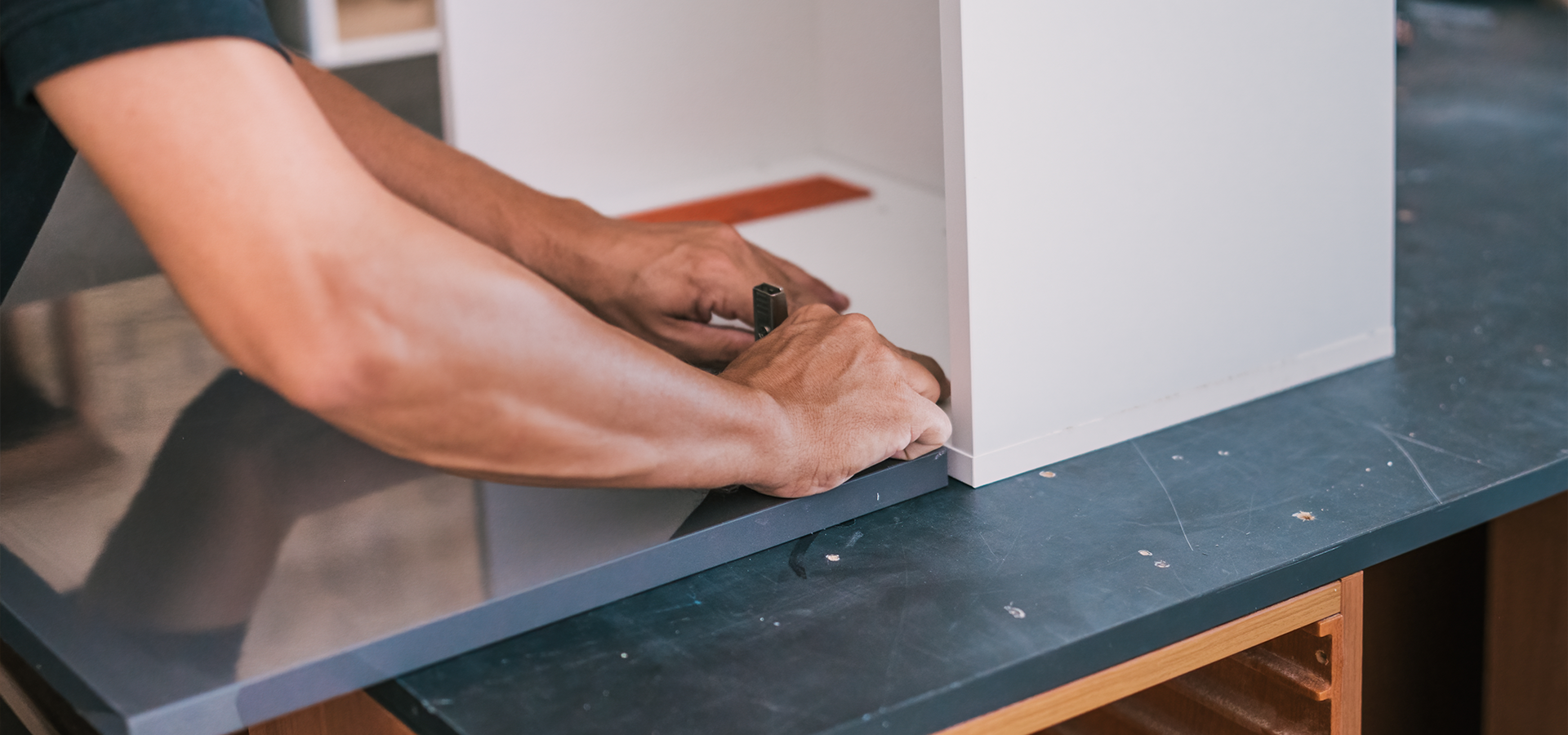 slider image slider_item_YqejQX